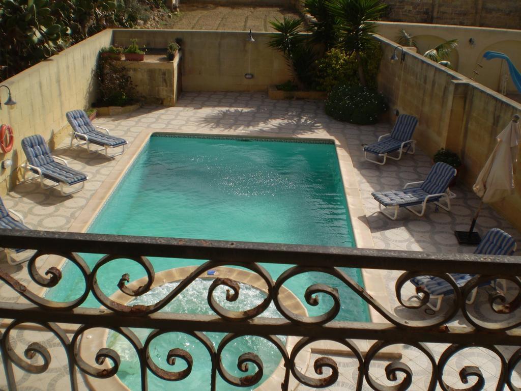 Ta'Karmni Farmhouse B&B Country house *