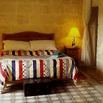 Ta\'Karmni Farmhouse B&B